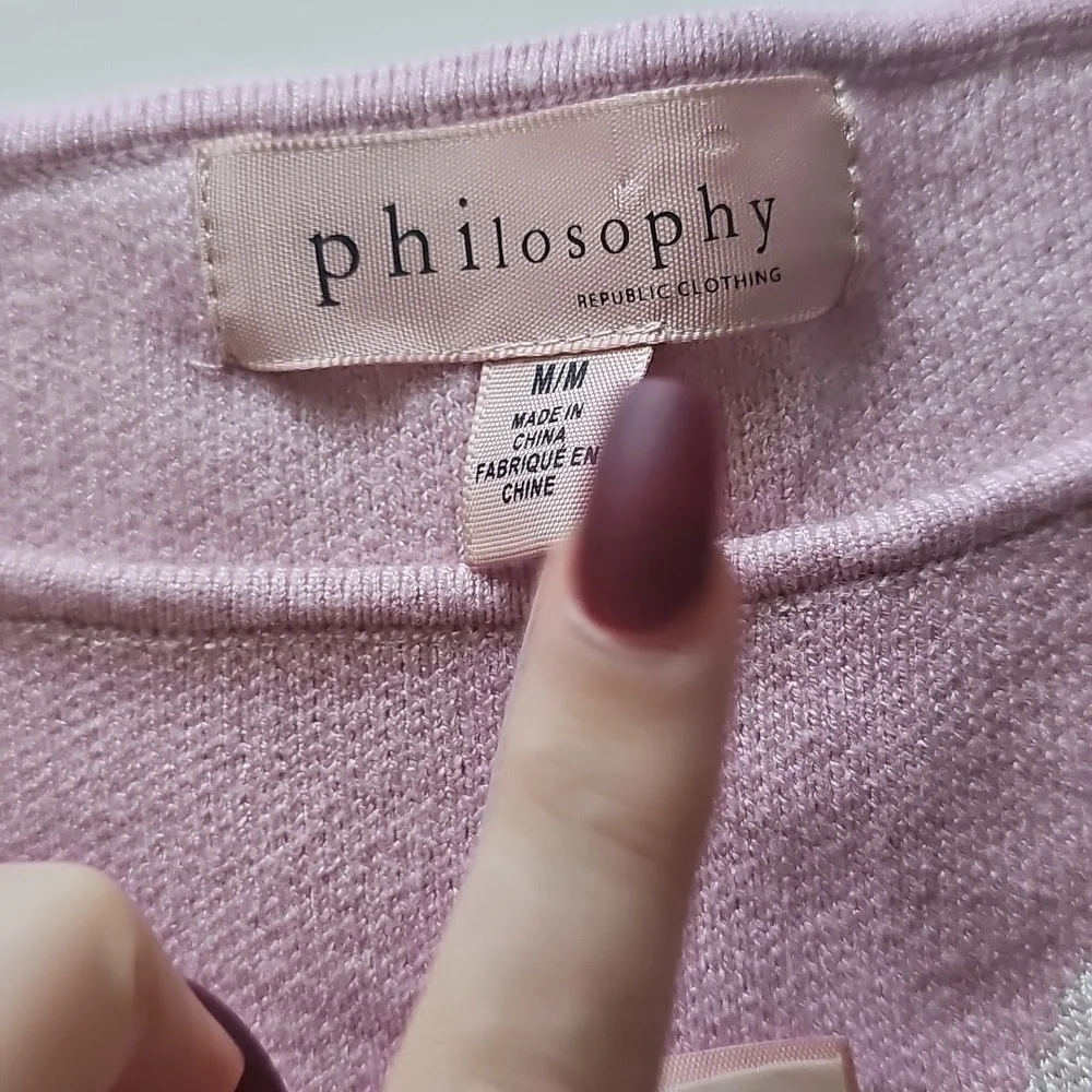 Philosophy Soft Pink Knit Long Sleeve Shell Print Top - Picture 2 of 5